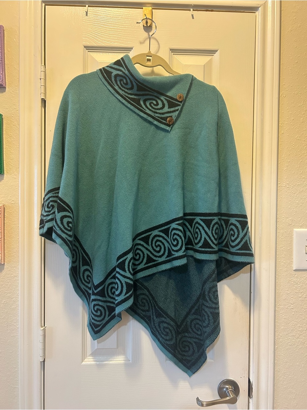 Ecuador Alpacas Teal Knit poncho